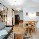 Apartament Dwupoziomowy W Centrum Zakopanego